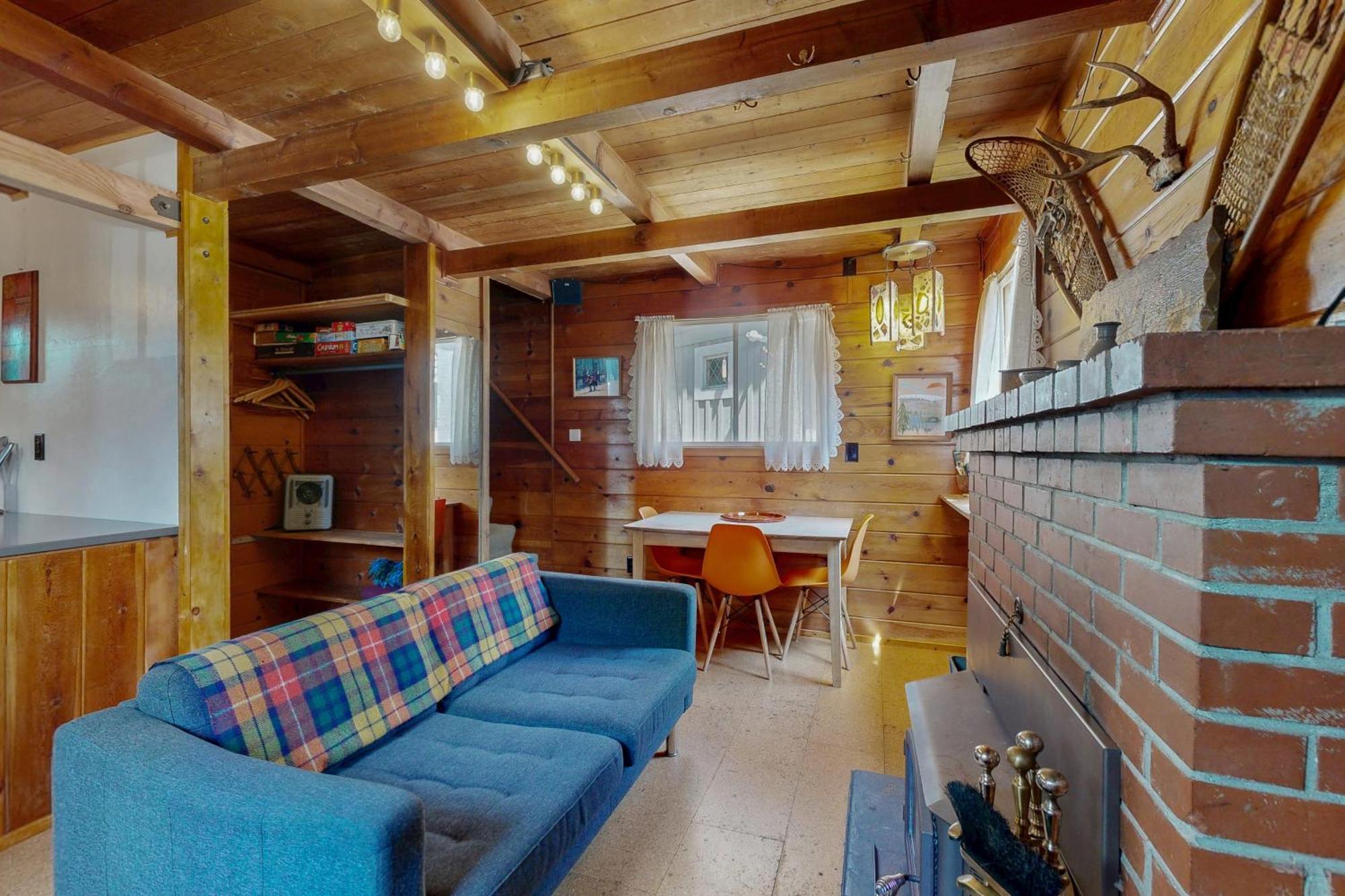 Cozy Cabin In กัฟเวิร์นเมนท์แคมป์ ภายนอก รูปภาพ